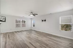 301 Silver Spring St, Dallas, GA 30157 - Photo 9