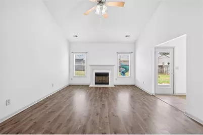 1412 Silvergate Way, Winder, GA 30680 - Photo 7