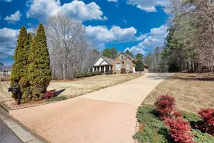 100 Oak Forest Dr, Oxford, GA 30054 - Photo 3