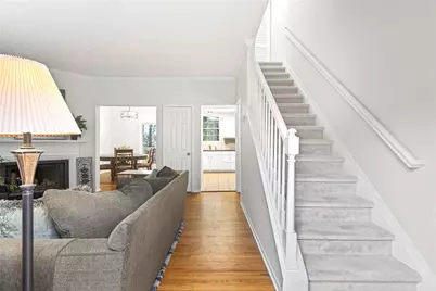 1203 Wedgewood Court, Sandy Springs, GA 30350 - Photo 7