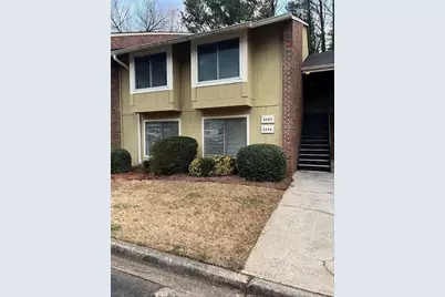 2094 Powers Ferry Trace SE, Marietta, GA 30067 - Photo 1