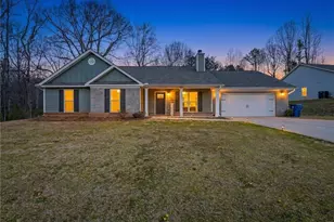 1374 Hardigree Rd, Winder, GA 30680 - Photo 1