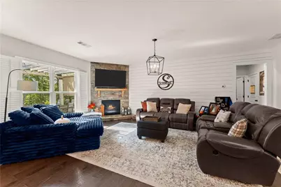 6021 Ash Hill Place, Hoschton, GA 30548 - Photo 17