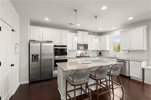 304 Carmichael Cir, Canton, GA 30115 - Photo 15