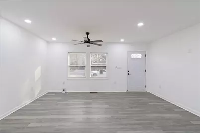 586 High Drive, Forest Park, GA 30297 - Photo 11