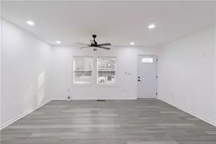 586 High Dr, Forest Park, GA 30297 - Photo 11