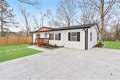 586 High Drive, Forest Park, GA 30297 - Photo 3