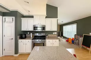 69 Morning Top Ct, Suwanee, GA 30024 - Photo 13