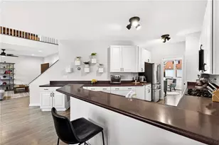 1926 Regency Cove Ct, Atlanta, GA 30341 - Photo 9