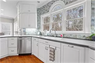 460 Saddlebrook Dr SE, Calhoun, GA 30701 - Photo 15