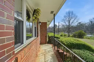 610 Oxbo Rd, Roswell, GA 30075 - Photo 13