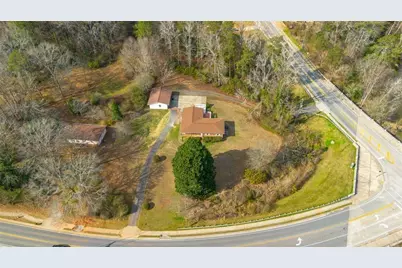 610 Oxbo Road, Roswell, GA 30075 - Photo 3