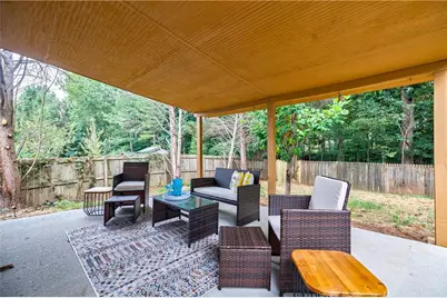 5195 Hillcrest Glenn Drive, Sugar Hill, GA 30518 - Photo 5