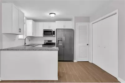 3033 Parkside Court, Snellville, GA 30078 - Photo 5