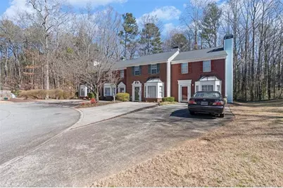 744 Anderson Walk, Marietta, GA 30062 - Photo 3