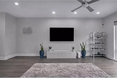 687 Banton Drives NW, Atlanta, GA 30318 - Photo 11