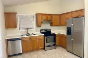 8973 Jimmy Lee Cir, Jonesboro, GA 30238 - Photo 7