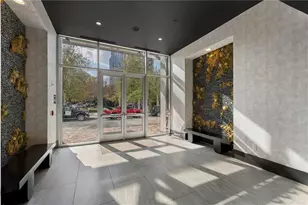 3324 Peachtree Rd NE, Atlanta, GA 30326 - Photo 21