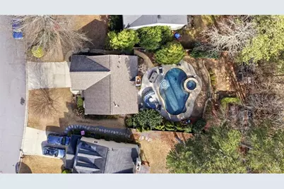 385 Cadeleigh Court, Johns Creek, GA 30005 - Photo 31