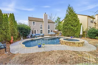 385 Cadeleigh Court, Johns Creek, GA 30005 - Photo 19