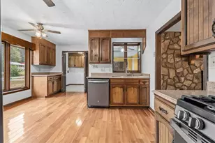 202 Ridgewood Rd, Cedartown, GA 30125 - Photo 13