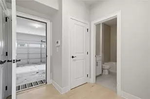 1163 Rivard Circle NW, Atlanta, GA 30318 - Photo 39