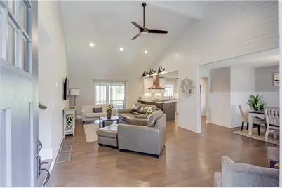 223 Fowler Circle NE, Marietta, GA 30060 - Photo 7