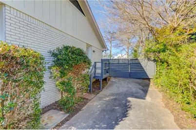 223 Fowler Circle NE, Marietta, GA 30060 - Photo 5