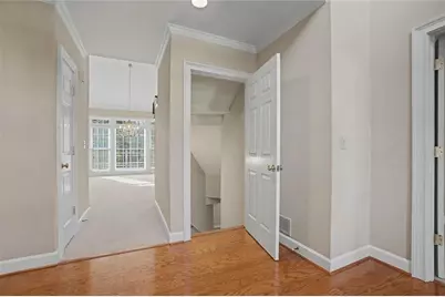 4480 Dobbs Crossing, Marietta, GA 30068 - Photo 5