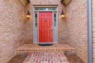 4480 Dobbs Crossing, Marietta, GA 30068 - Photo 3