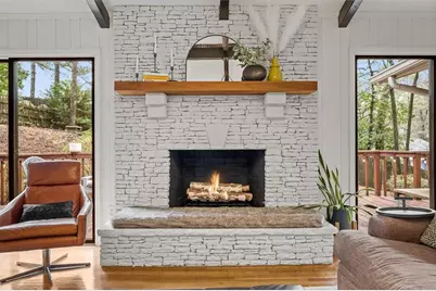 5129 Stratham Drive, Dunwoody, GA 30338 - Photo 11