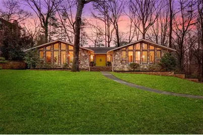 5129 Stratham Drive, Dunwoody, GA 30338 - Photo 1