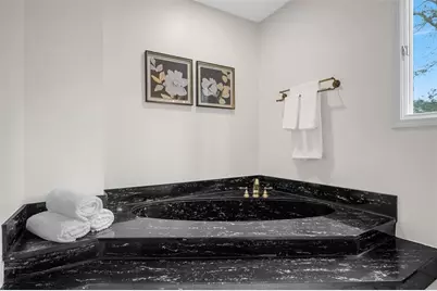 5129 Stratham Drive, Dunwoody, GA 30338 - Photo 35