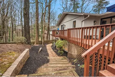 5129 Stratham Drive, Dunwoody, GA 30338 - Photo 69