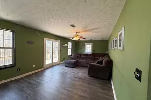 9491 Lakeview Ct, Douglasville, GA 30135 - Photo 23