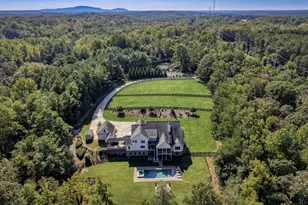 13235 SE Arnold Mill Rd, Roswell, GA 30075 - Photo 1