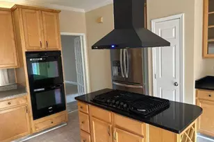 1707 Grace Ct SE, Smyrna, GA 30082 - Photo 5