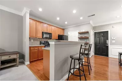 1301 Stratford Commons, Decatur, GA 30033 - Photo 5