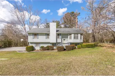 2203 Clarendon Court NE, Conyers, GA 30012 - Photo 1