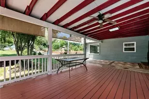 1702 Johnston Trail NW, Kennesaw, GA 30152 - Photo 9