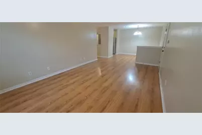 8304 Fairington Ridge Circle, Lithonia, GA 30038 - Photo 3