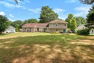 1727 Ramblewood Way, Snellville, GA 30078 - Photo 25