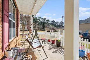 1420 Rose Terrace Cir, Loganville, GA 30052 - Photo 3