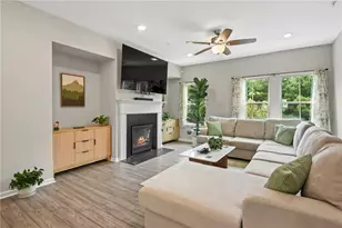 743 Brecklin Ln, Woodstock, GA 30188 - Photo 3