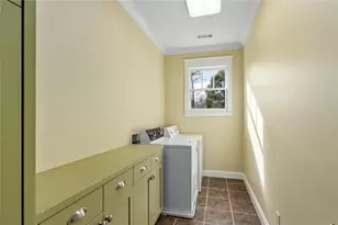 750 E Powderhorn Rd, Atlanta, GA 30342 - Photo 57