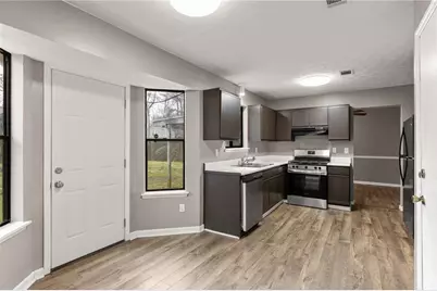 5328 Biffle Down Road, Stone Mountain, GA 30088 - Photo 15