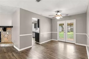 5328 Biffle Down Rd, Stone Mountain, GA 30088 - Photo 11