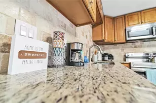 330 Camfield Ct SW, Atlanta, GA 30310 - Photo 9