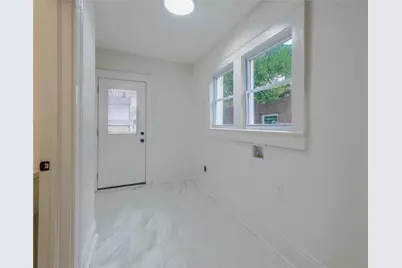 1373 M L King Jr Drive SW, Atlanta, GA 30314 - Photo 27