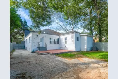 1373 M L King Jr Drive SW, Atlanta, GA 30314 - Photo 31